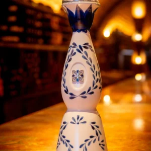 Clase Azul